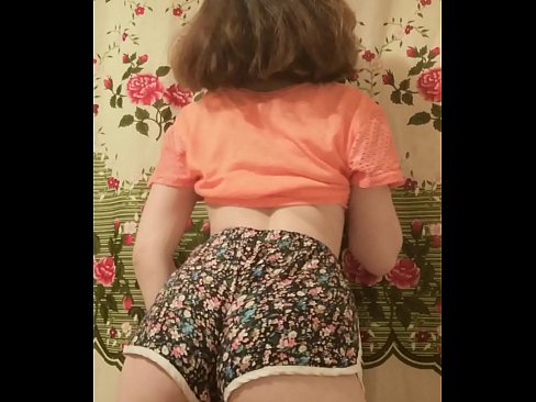 ❤️ सेक्सी तरुण बेब कॅमेऱ्यात तिची चड्डी काढत आहे आमच्याकडे